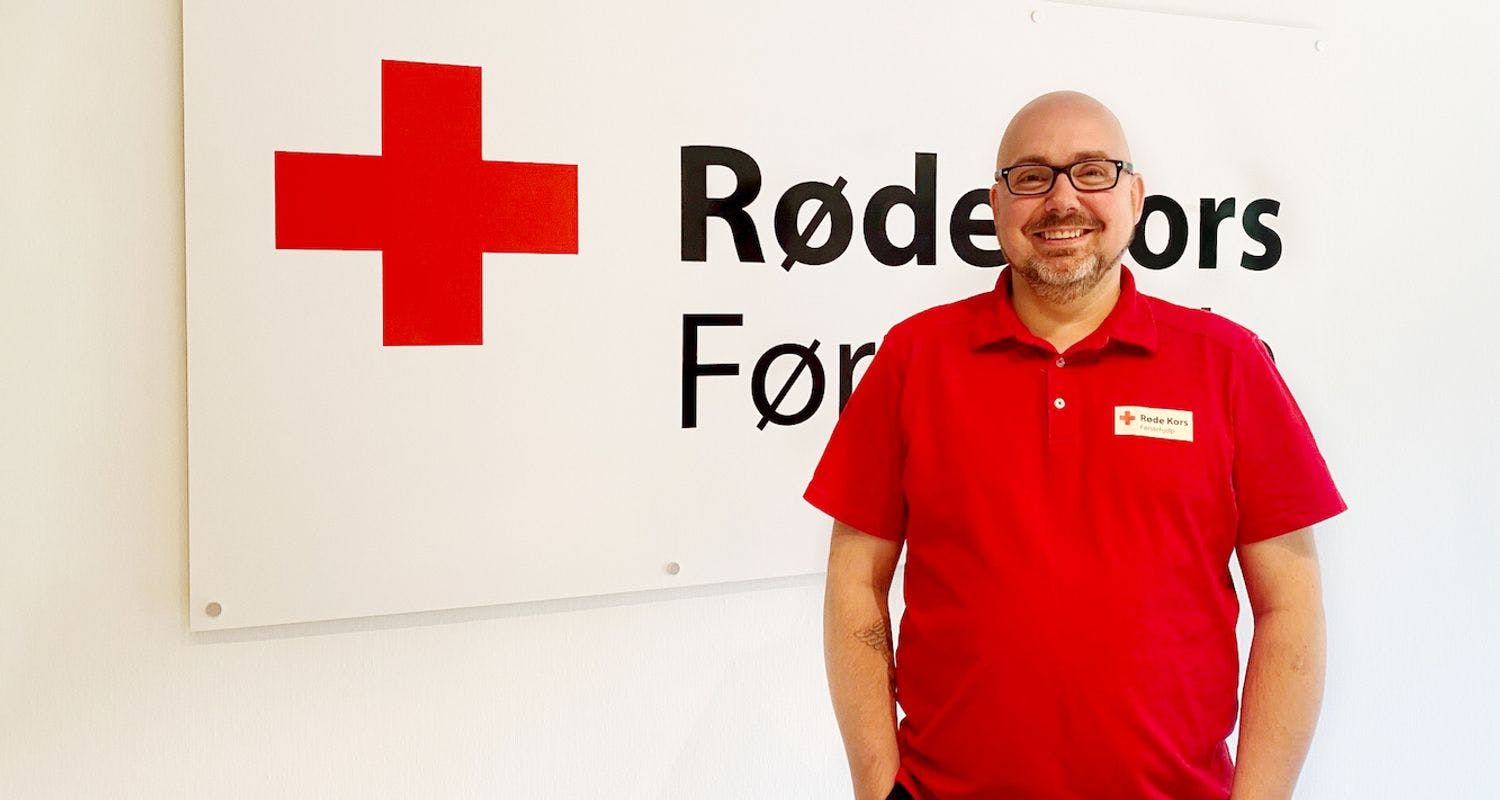 FORNØYD: - Videocation er en fremoverlent og profesjonell samarbeidspartner med et spennende konsept, sier fagsjef Jørn Thommasen i Røde Kors Førstehjelp.